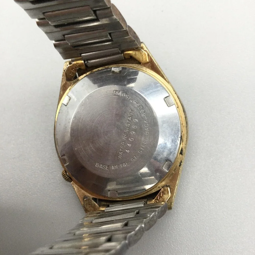 Vintage Seiko 6309-7159 Men Watch 35mm Champagne Dial Automatic Day Date Stretch